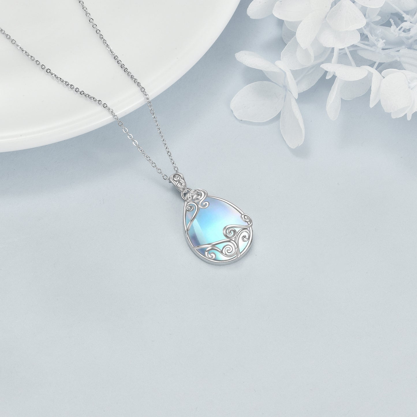 Mystic Moonstone Pendant with Delicate Filigree Design